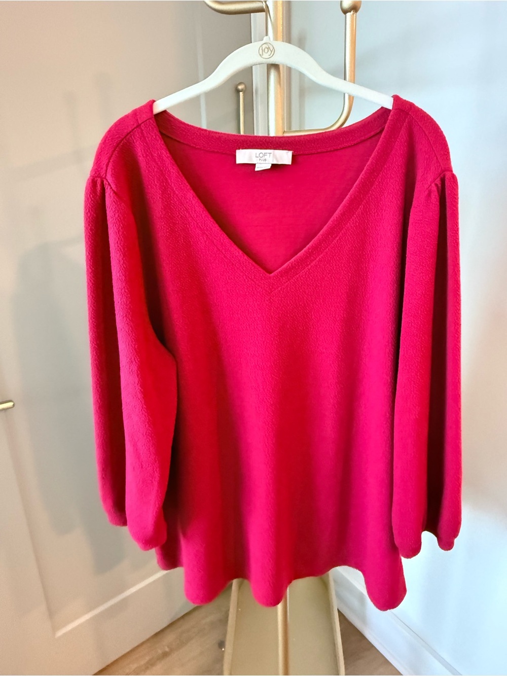 LOFT Women's V-Neck Balloon Sleeve Sweater - red